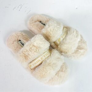 Fabletics Snug Strap Lounge Fuzzy Slippers Size 6